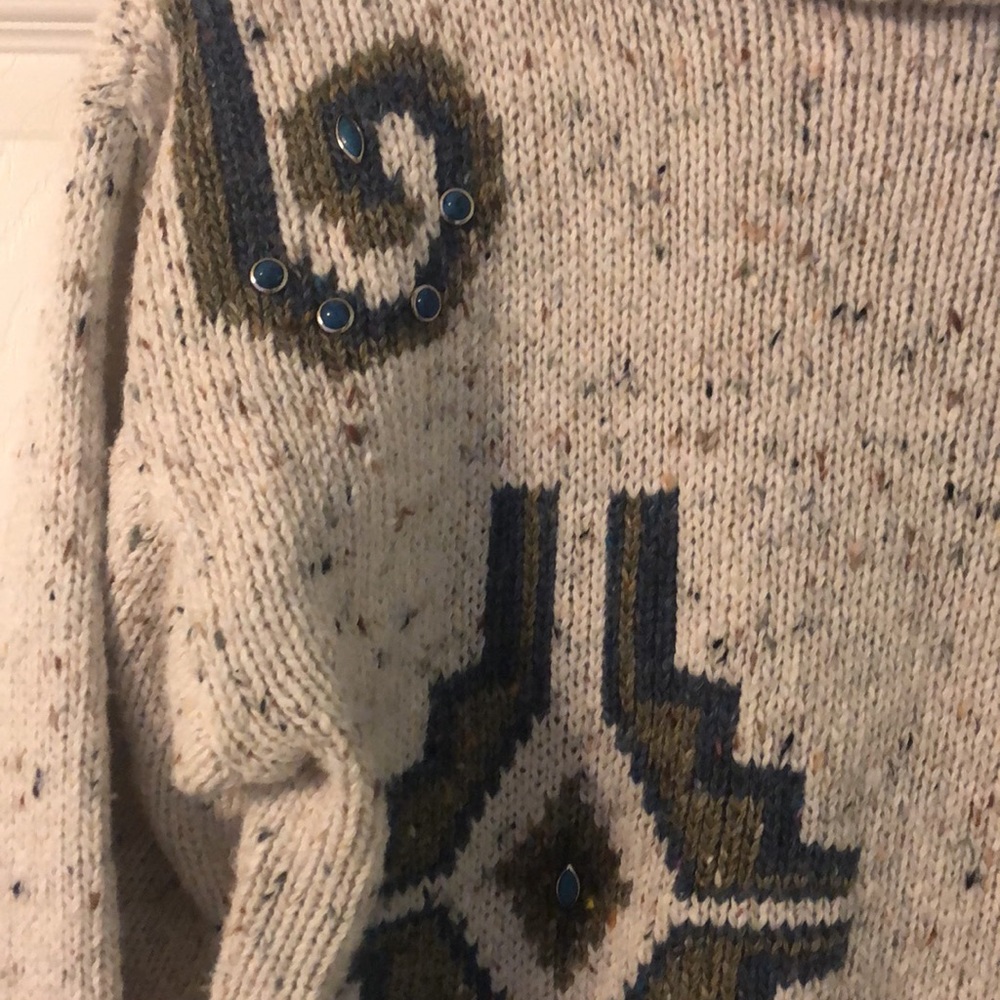 Sweater - Picture 2 of 5